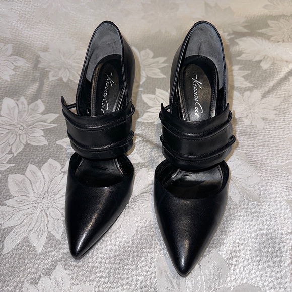 Kenneth Cole New York Wanda Leather Heels, Size 6.5, Black - Picture 2 of 16